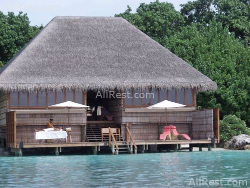 Veligandu Island Resort 20